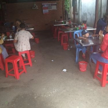 Không gian- Quán Ăn Năm Liêm - Bún Mắm