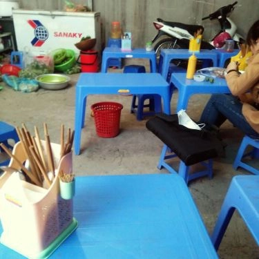 Không gian- Quán Ăn Bún, Miến & Cơm Bình Dân