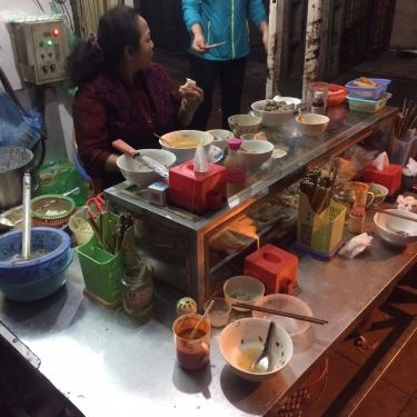 Không gian- Quán Ăn Bún, Miến Ngan - Nguyễn Công Trứ