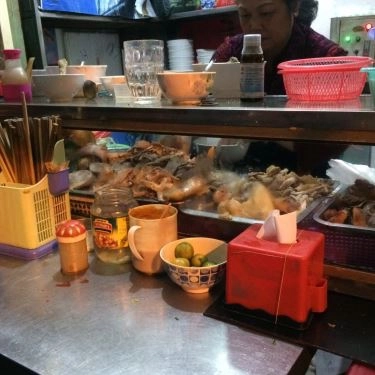 Không gian- Quán Ăn Bún, Miến Ngan - Nguyễn Công Trứ