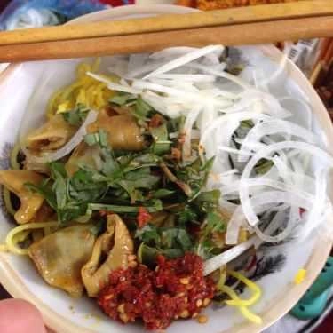 Món ăn- Quán Ăn Bún Nghệ Cầu Phú Cam