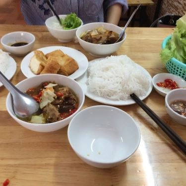 Món ăn- Quán Ăn Bún Nhà Chẹt - Bún Chả & Bún Đậu Hà Nội