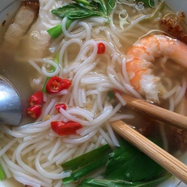 Món ăn- Quán Ăn Quán Hồ - Bún Nước Lèo Sóc Trăng & Gỏi Cuốn
