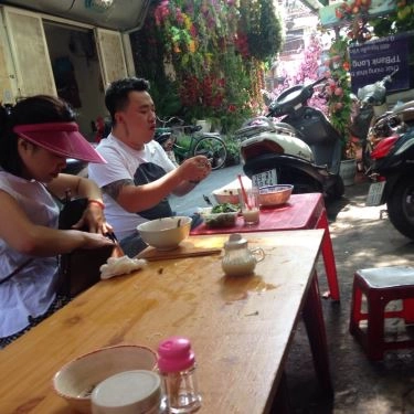 Không gian- Quán Ăn Bún Ốc - Hàng Chai