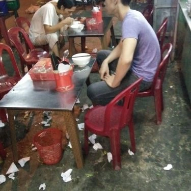 Không gian- Quán Ăn Bún Riêu - Sữa Đậu Nành