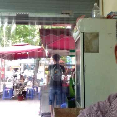 Không gian- Quán Ăn Bún Sườn Chua - Phạm Ngọc Thạch