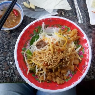 Món ăn- Quán Ăn Bún Thịt Nướng Bà Trai - Phạm Văn Đồng