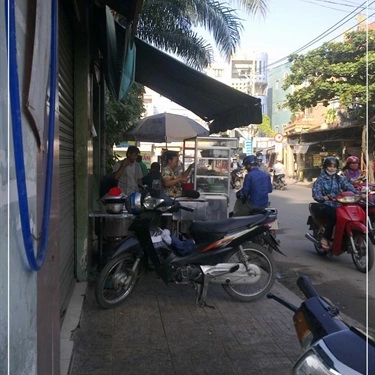 Không gian- Quán Ăn Chín Lượng - Cơm Tấm & Bún Thị Nướng