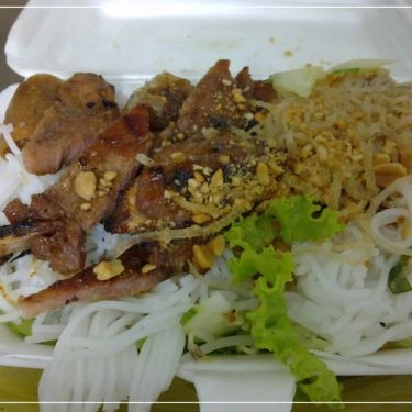 Món ăn- Quán Ăn Chín Lượng - Cơm Tấm & Bún Thị Nướng