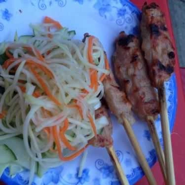Món ăn- Quán Ăn Bún Thịt Nướng & Nem Lụi Bà Tý