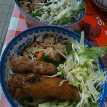 Tổng hợp- Quán Ăn Bún Thịt Nướng Hoàng Văn - Chấn Hưng