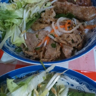 Tổng hợp- Quán Ăn Bún Thịt Nướng Hoàng Văn - Chấn Hưng