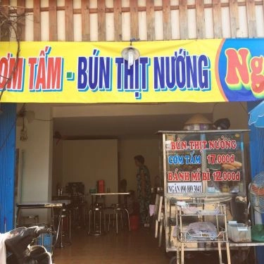 Không gian- Quán Ăn Ngân - Cơm Tấm & Bún Thịt Nướng