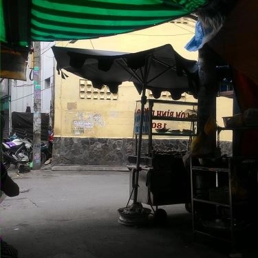 Không gian- Quán Ăn Bún Thịt Xào