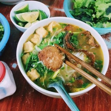 Món ăn- Quán Ăn Bún Tuổi Hoa - Bún Mọc Chân Giò