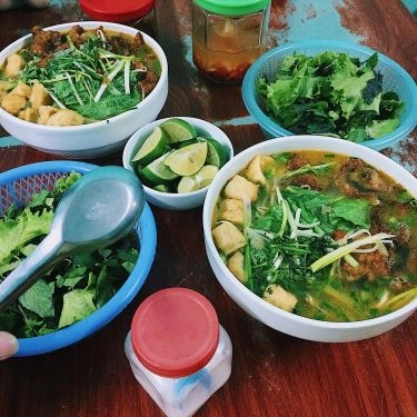 Món ăn- Quán Ăn Bún Tuổi Hoa - Bún Mọc Chân Giò
