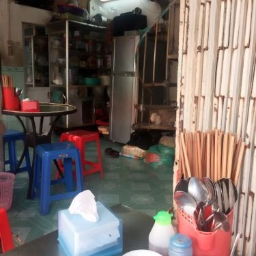 Không gian- Quán Ăn 9 Niên - Bún Vịt