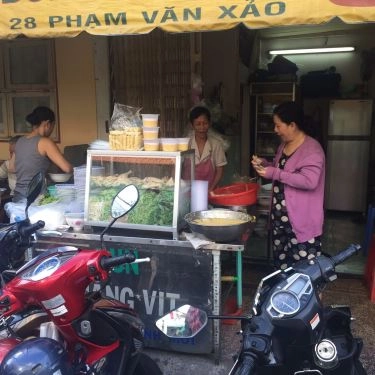 Không gian- Quán Ăn 9 Niên - Bún Vịt