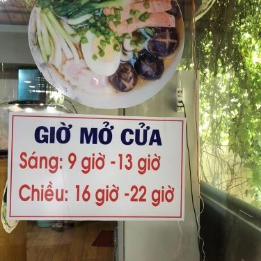 Tổng hợp- Quán Ăn Burger Cá Hồi Đỏ Canada