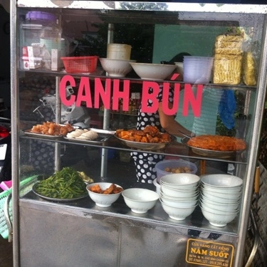 Không gian- Quán Ăn Canh Bún - Hoàng Phan Thái