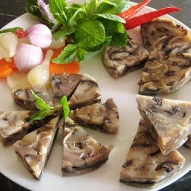 Món ăn- Quán Ăn Chả Lụa Gia Truyền