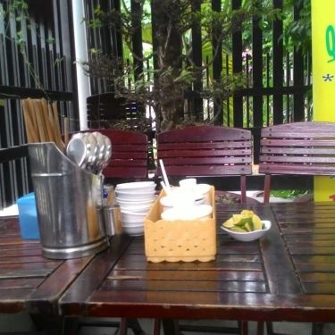Không gian- Quán Ăn Cháo Gân Bò 5 Chị Em