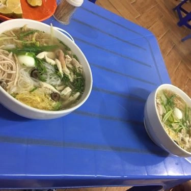 Món ăn- Quán Ăn Cháo, Phở Gà Ta & Bún Thang