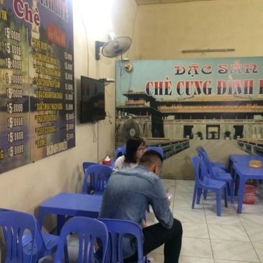 Không gian- Quán Ăn Chè Cung Đình Huế - Tân Mai