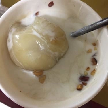 Món ăn- Quán Ăn Chè Huế & Bánh Trôi Tàu - Ngọc Lâm
