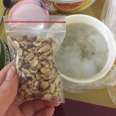 Món ăn- Quán Ăn Chè Huế & Bánh Trôi Tàu - Ngọc Lâm