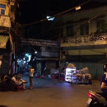 Tổng hợp- Quán Ăn Chè Nhà Đèn - Chè Người Hoa Khu Đèn Năm Ngọn