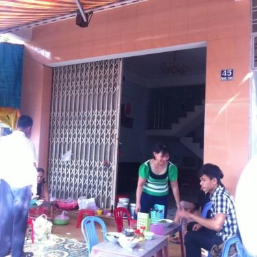 Không gian- Quán Ăn Bánh Canh Bà Thành