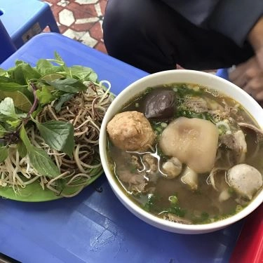 Món ăn- Quán Ăn Bún Bò Huế Huy Béo - Lò Đúc