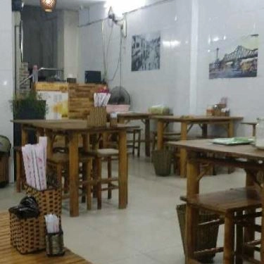Không gian- Quán Ăn Bún Đậu - Lâm Văn Bền