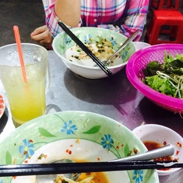 Tổng hợp- Quán Ăn Bún Thịt Nướng Hoàng Văn - Chấn Hưng