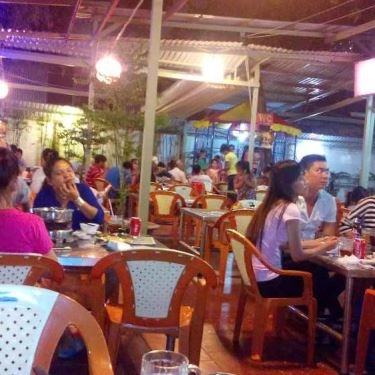 Không gian- Quán Ăn Dê Tươi Việt Hoa - Nguyễn Duy Trinh