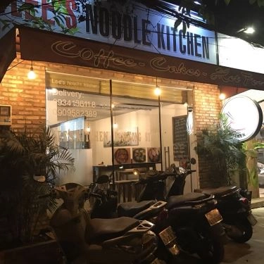 Không gian- Quán Ăn Lee's Noodle Kitchen