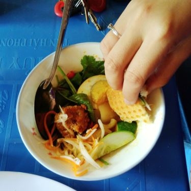 Món ăn- Quán Ăn Nguyên Hồng Quán - Bánh Mì Xíu Mại & Sữa Chua