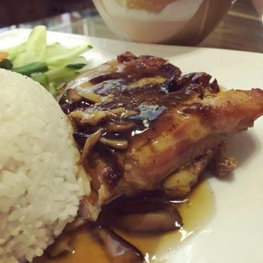 Món ăn- Quán Ăn Nhà Mình - Cơm Gà Nướng Mật Ong