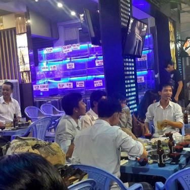Tổng hợp- Quán Ăn Ốc Hòa - Trường Sa