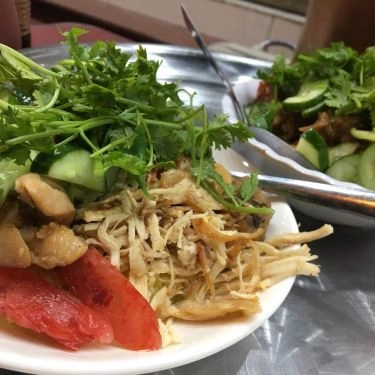 Món ăn- Quán Ăn Phương Nhi - Xôi Gà & Xôi Sườn Cay