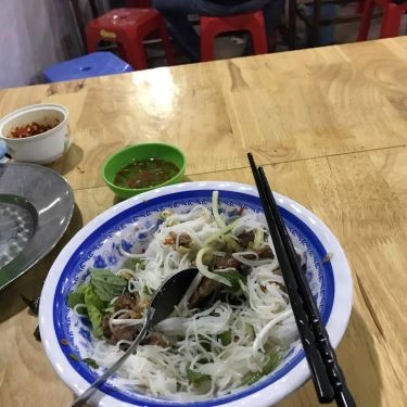 Món ăn- Quán Ăn Quán Cây Xoài - Bún Thị Nướng & Cơm Tấm