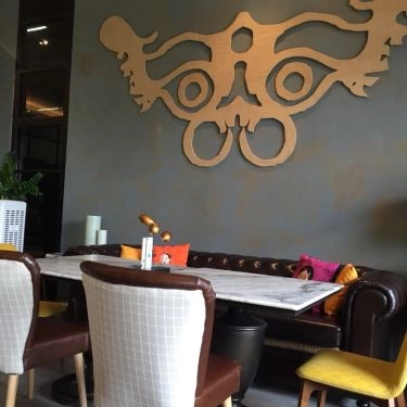 Không gian- Quán Ăn Ciao Cafe - Drinks & Desserts