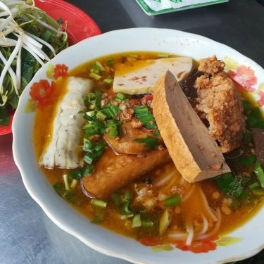 Tổng hợp- Quán Ăn Thu Nga - Bún Riêu Ốc Giò Chả