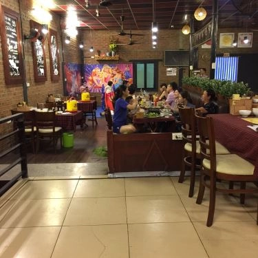 Không gian- Nhà Hàng Chef's BBQ Restaurant - Đồ Nướng & Pizza