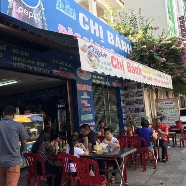 Không gian- Quán Ăn Chị Bánh - Bún Bò Huế & Mì Quảng