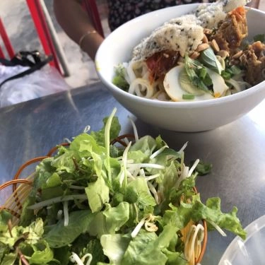 Món ăn- Quán Ăn Chị Bánh - Bún Bò Huế & Mì Quảng