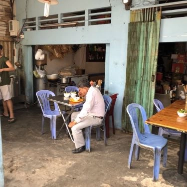 Không gian- Quán Ăn Phở & Hủ Tiếu Chay - Nguyễn Thị Thập