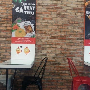 Không gian- Quán Ăn Chicken 30s