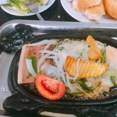 Món ăn- Quán Ăn Chính Hạnh - Bánh Mì Bít Tết